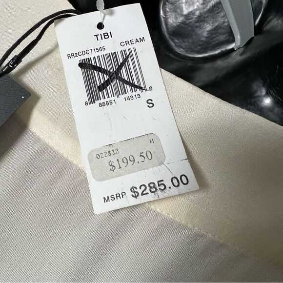 Tibi Cream Ivory 100% Silk Popover Dolman Sleeves Lightweight Sit Hem Blouse S - Picture 8 of 8